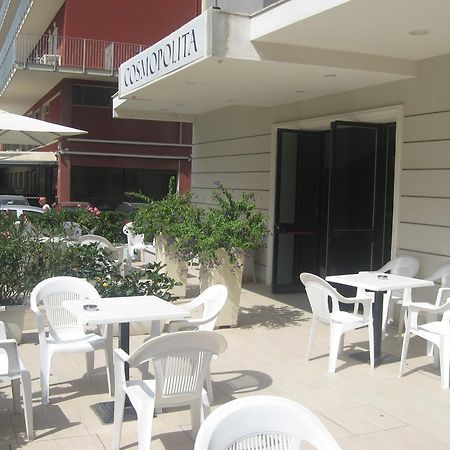 Hotel Cosmopolita Rimini Exterior foto